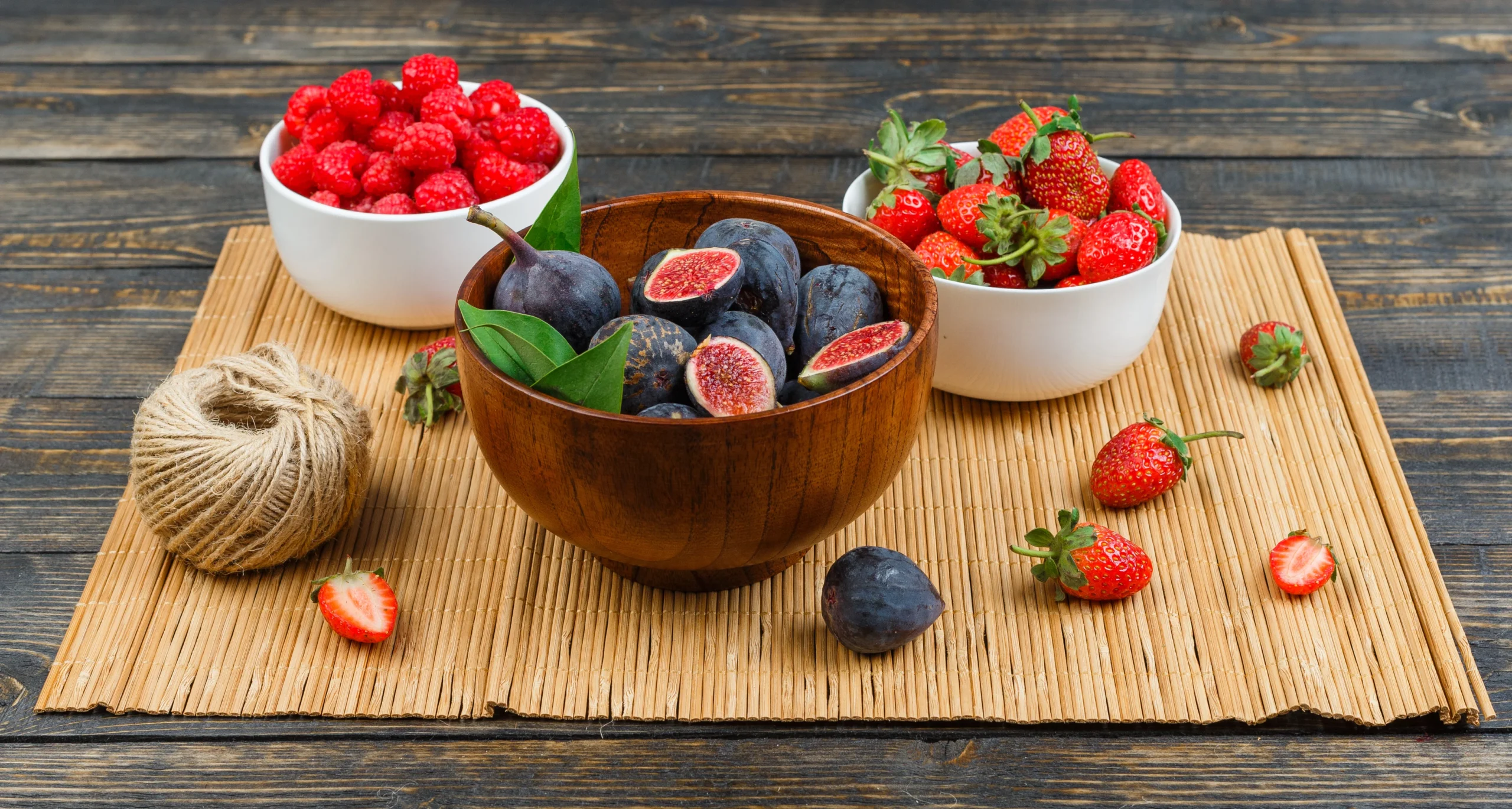 what is oxidative stress and how antioxidant-rich fruits like berries and figs help reduce oxidative stress naturally